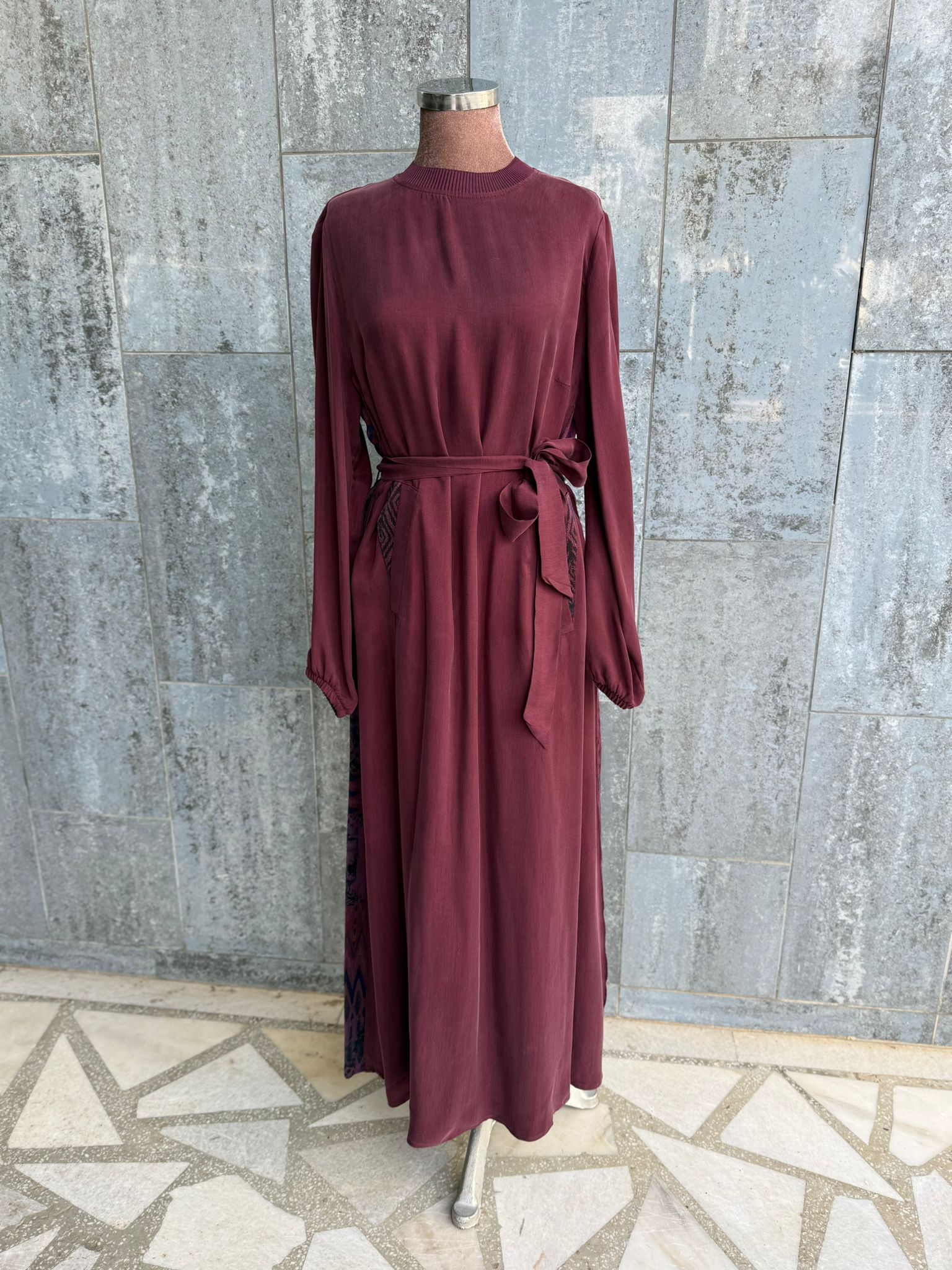 DEFRİNA #41101 YANI DESENLİ CUPRO ELBİSE