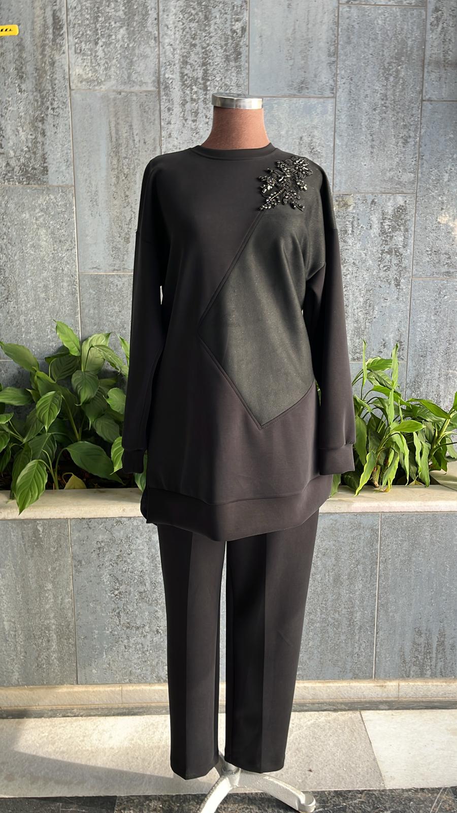 4335 . S TAKIM SİYAH