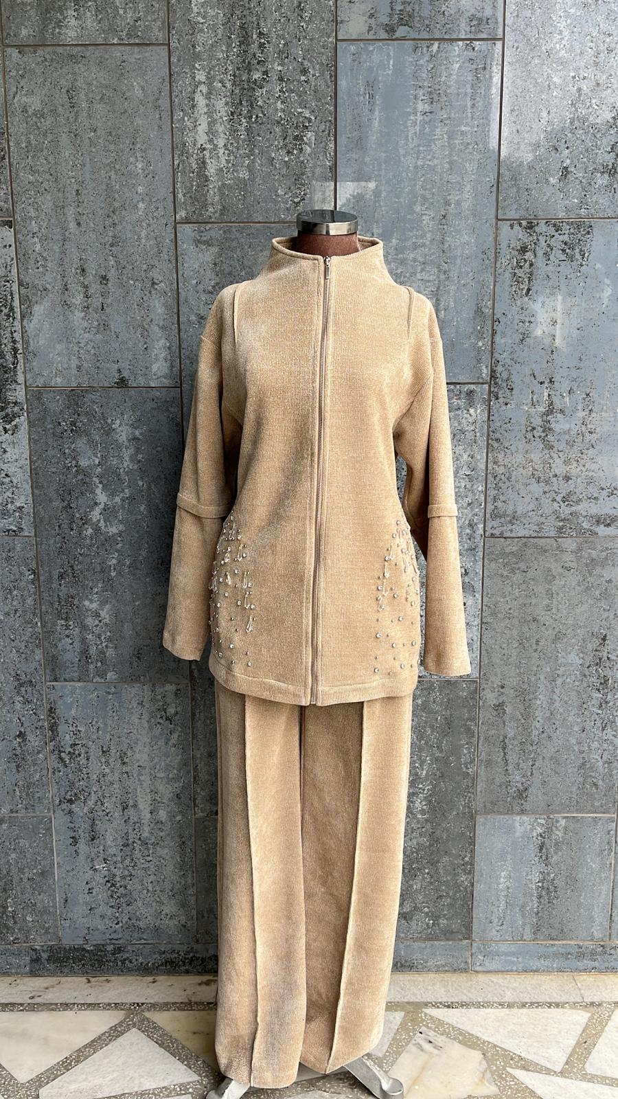 TAŞ DETAYLI  TAKIM #1568