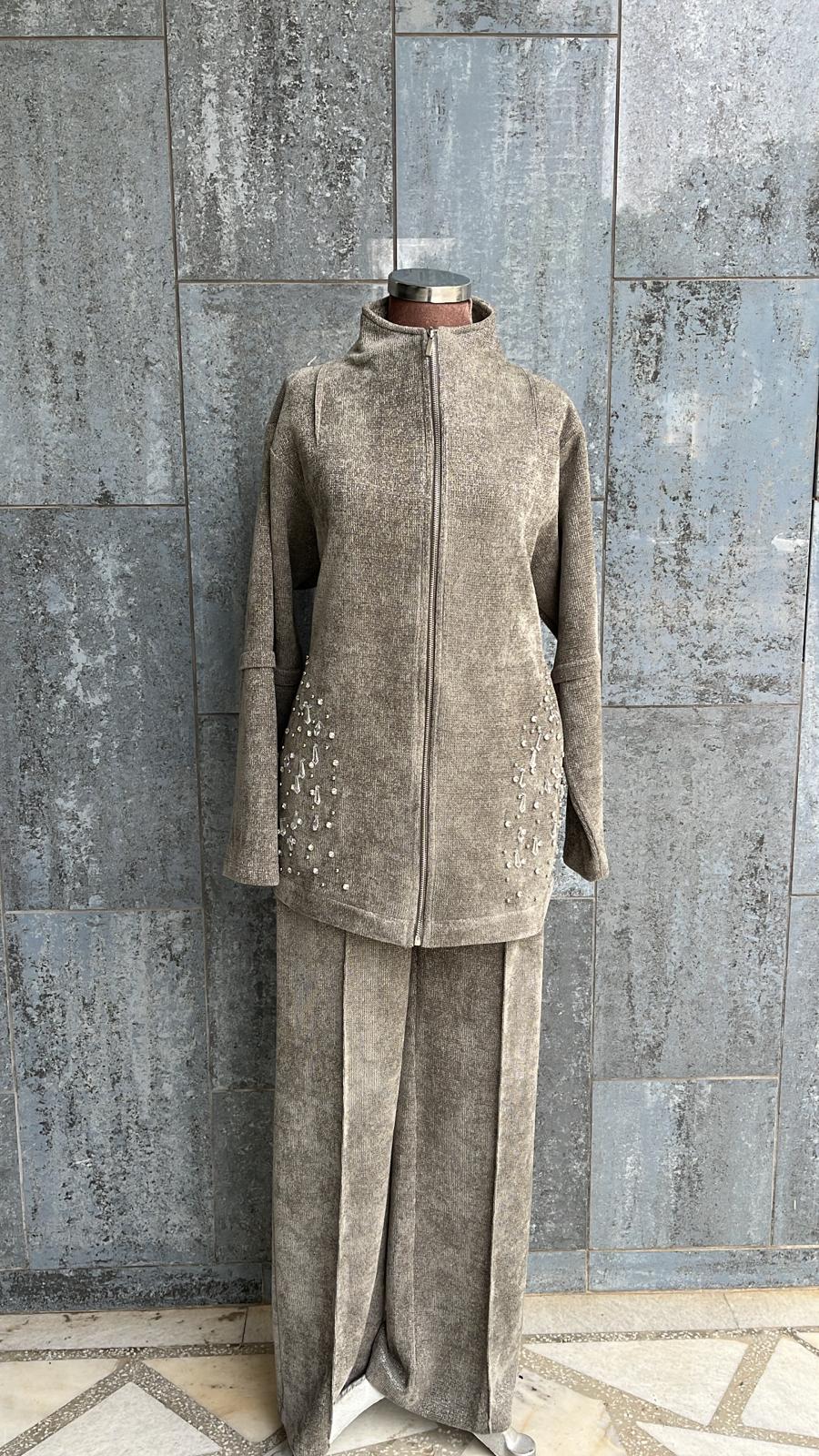 TAŞ DETAYLI  TAKIM #1568